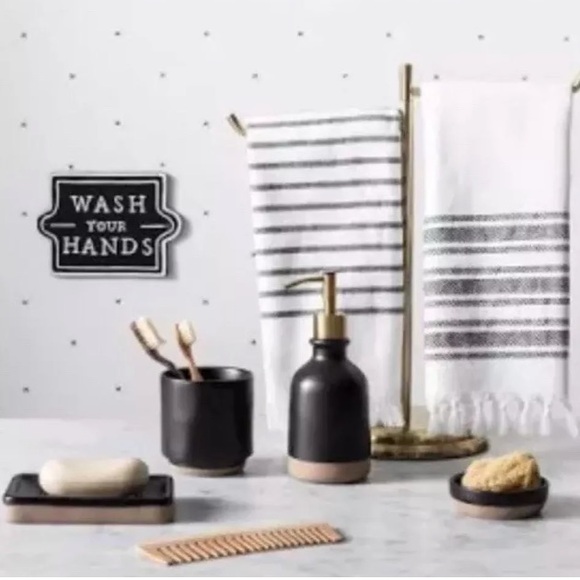 HEARTH & HAND MAGNOLIA Wash Your Hands Painted Metal Wall Decor NWT - Picture 6 of 6